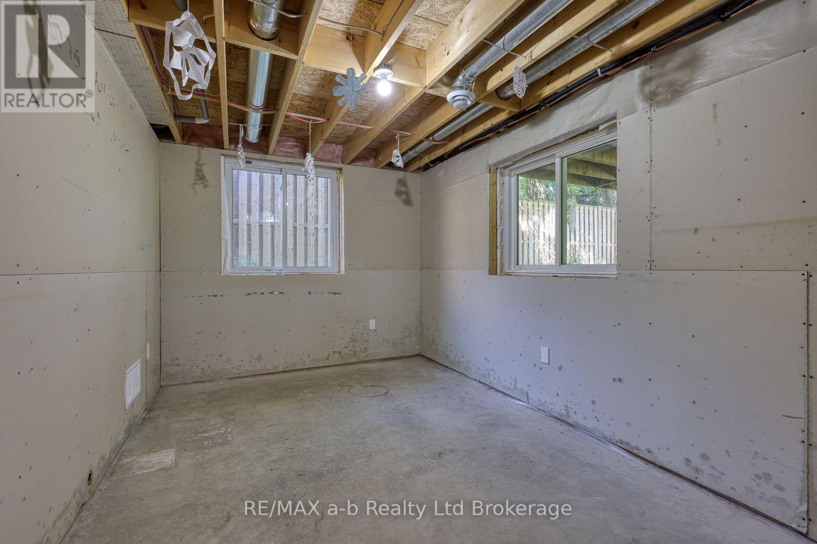 287 24 Highway W Road, Norfolk, Ontario  N0E 1X0 - Photo 43 - X13619728
