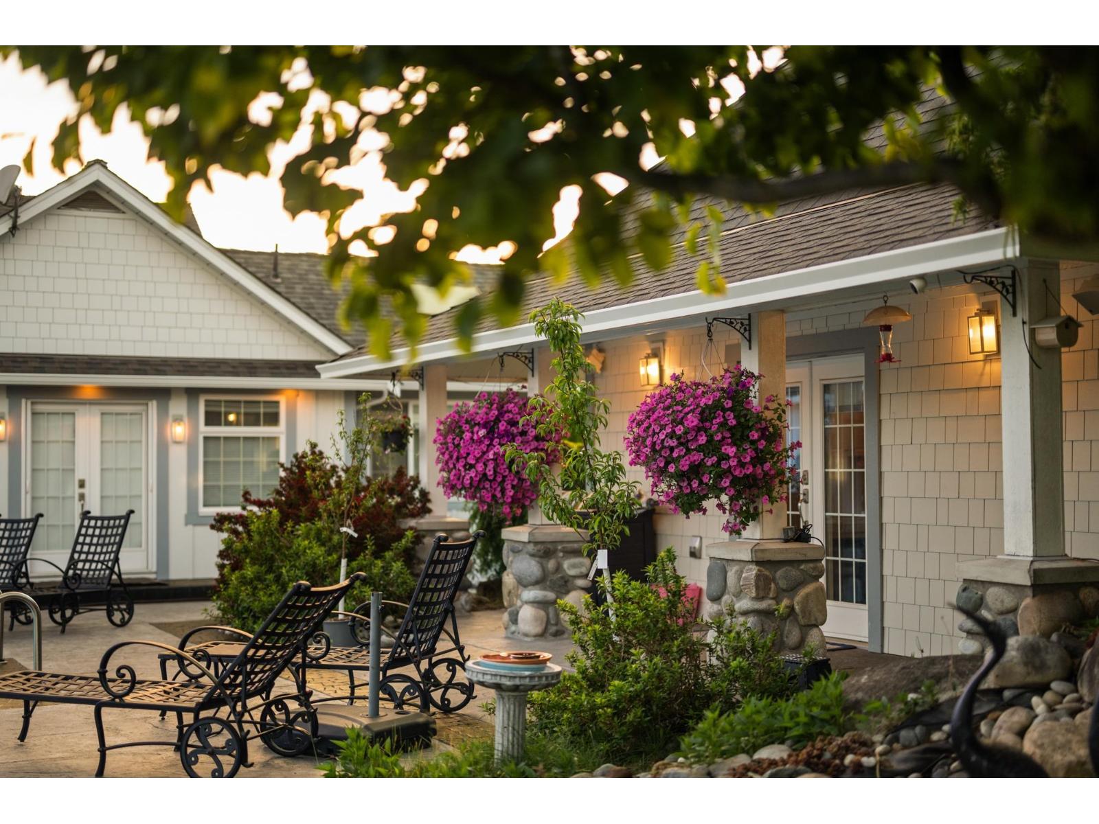 5982 243 Street, Langley, British Columbia  V2Z 2G5 - Photo 4 - R3151434