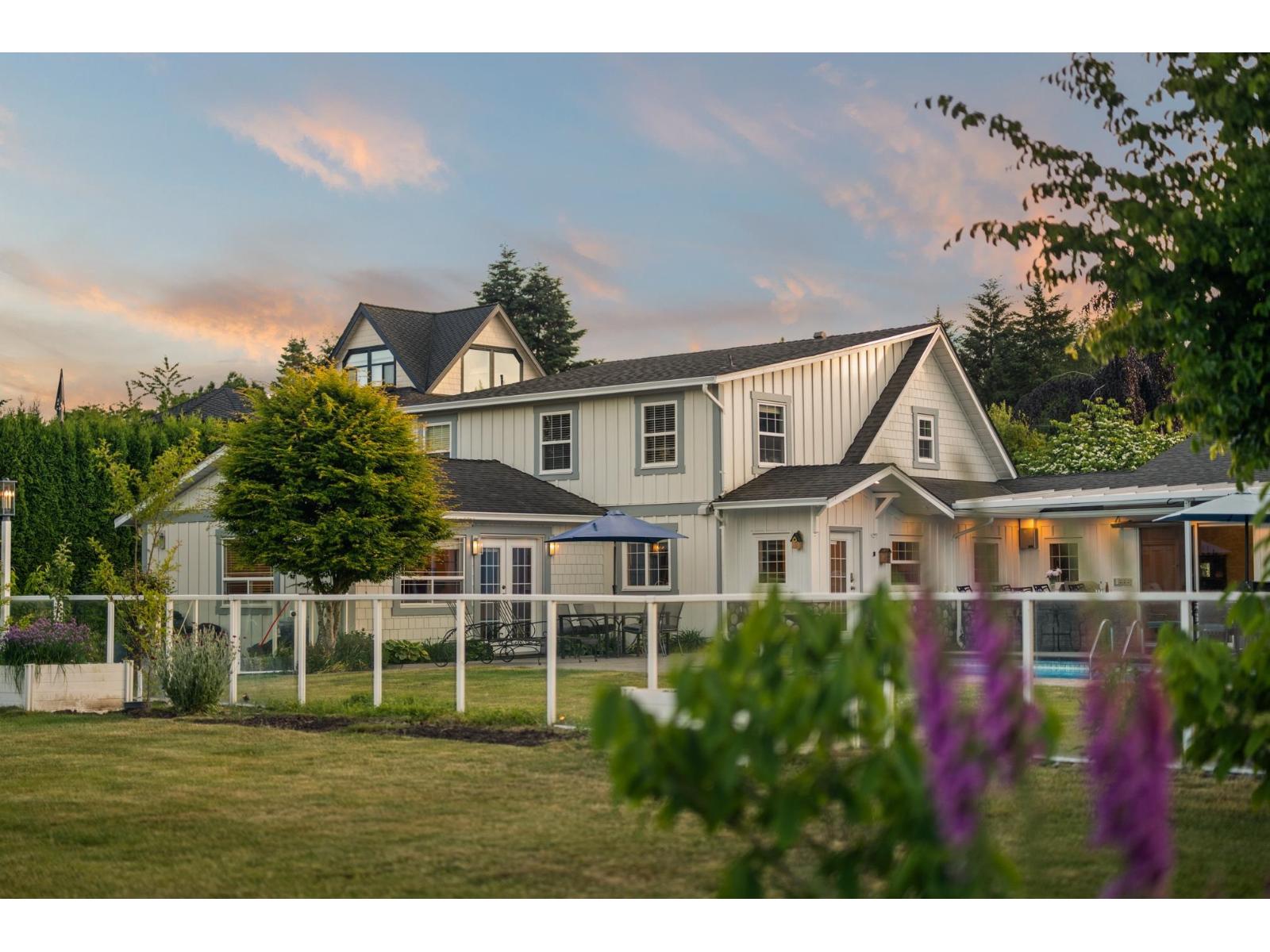 5982 243 Street, Langley, British Columbia  V2Z 2G5 - Photo 2 - R3151434