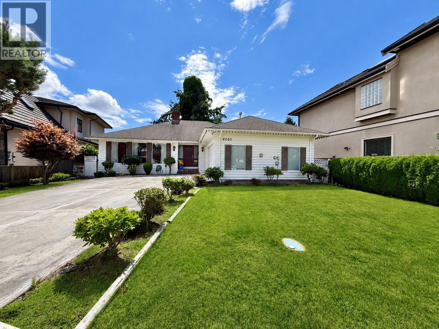 8060 RIDEAU PLACE, Richmond, British Columbia