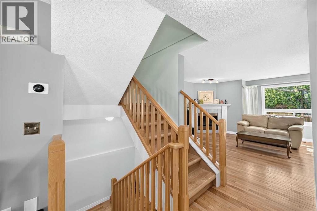 238 Scenic Acres Terrace NW, Calgary, Alberta  T3L 1Y4 - Photo 12 - A2323005