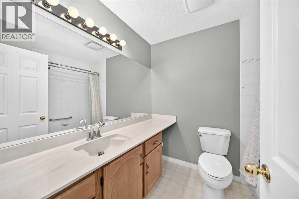 238 Scenic Acres Terrace NW, Calgary, Alberta  T3L 1Y4 - Photo 22 - A2323005