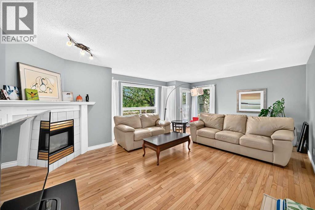 238 Scenic Acres Terrace NW, Calgary, Alberta  T3L 1Y4 - Photo 9 - A2323005