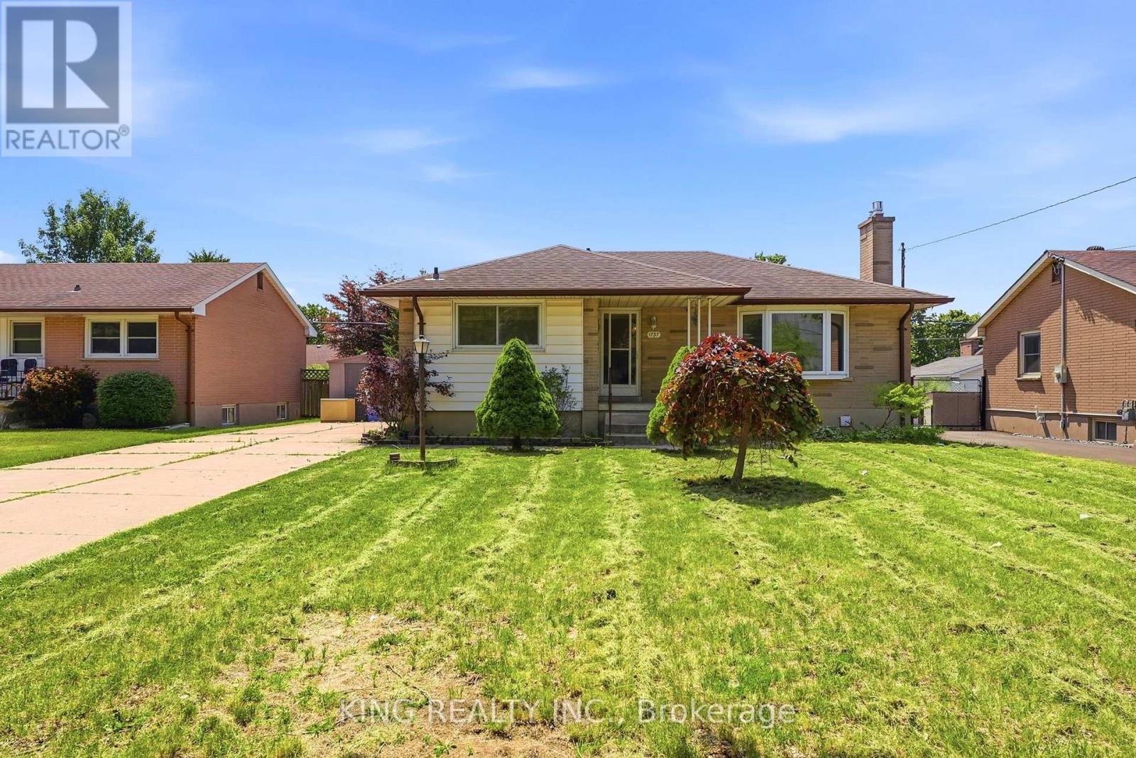 1737 WAVELL STREET, London East, Ontario