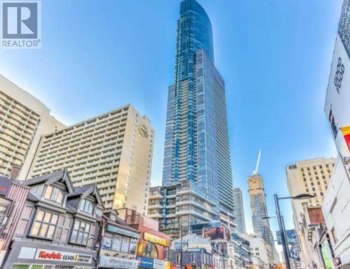 4504 - 386 YONGE STREET, Toronto, Ontario