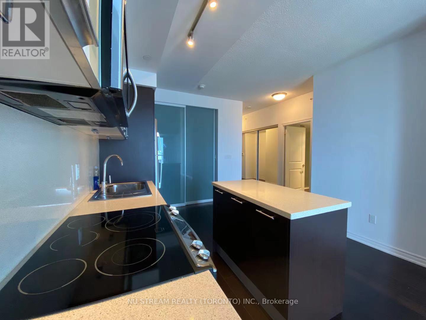 4504 - 386 Yonge Street, Toronto, Ontario  M5B 0A5 - Photo 11 - C13630788