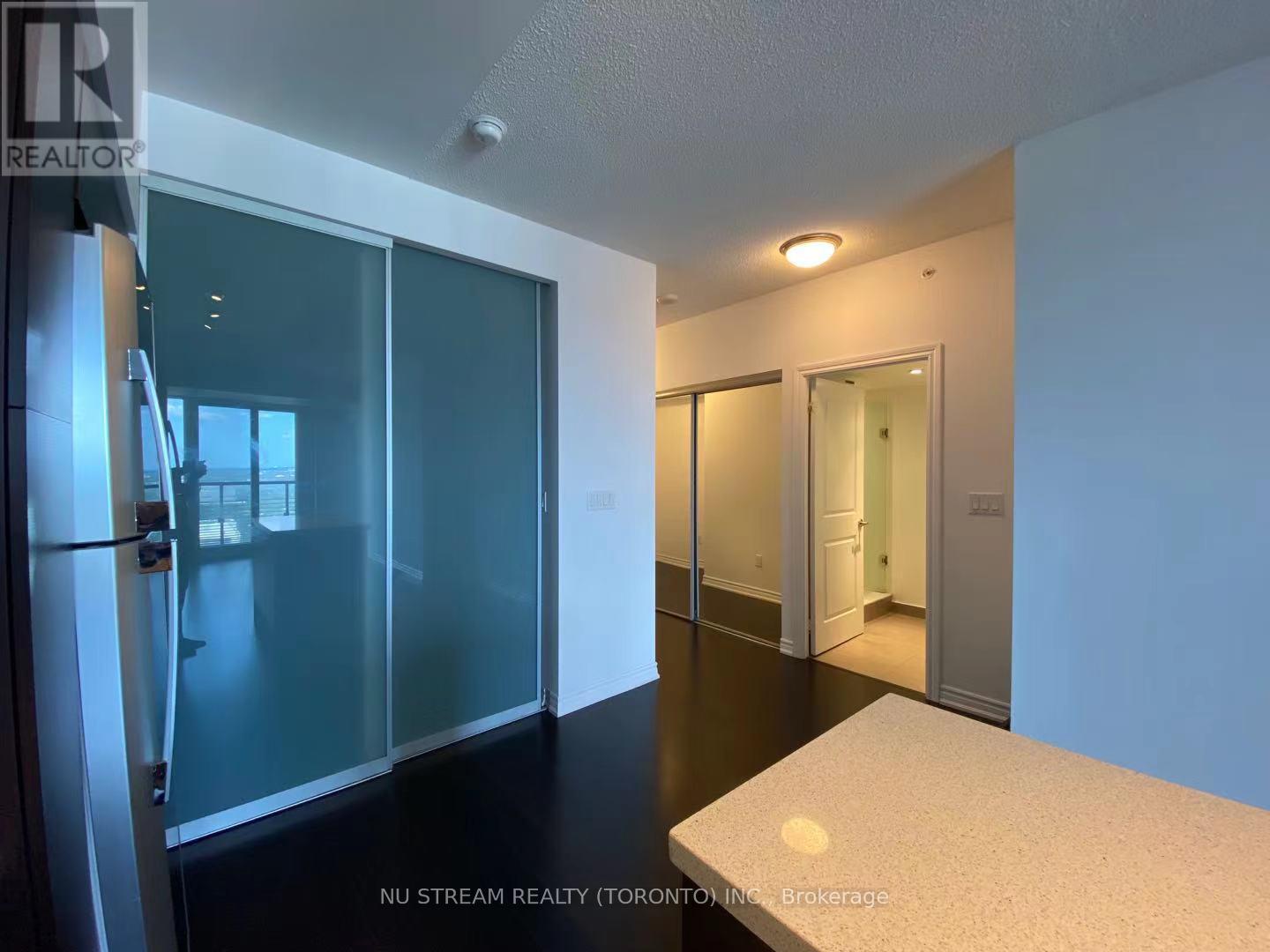 4504 - 386 Yonge Street, Toronto, Ontario  M5B 0A5 - Photo 9 - C13630788