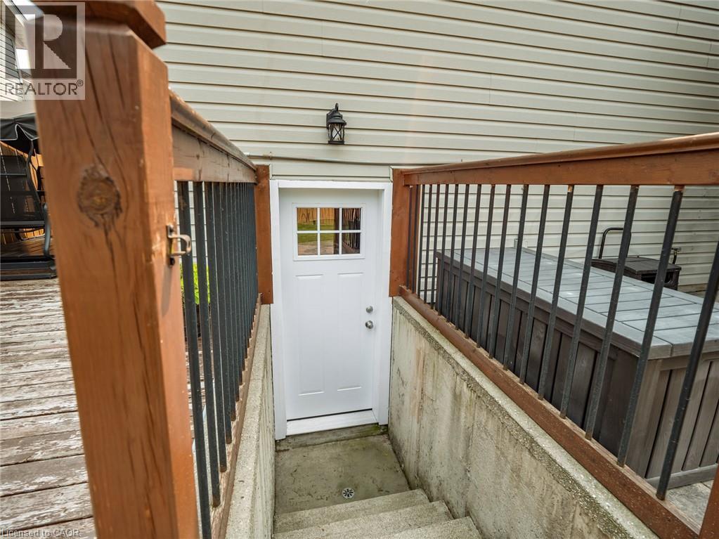 501 Trillium Avenue, Welland, Ontario  L3C 7G9 - Photo 4 - 40849692