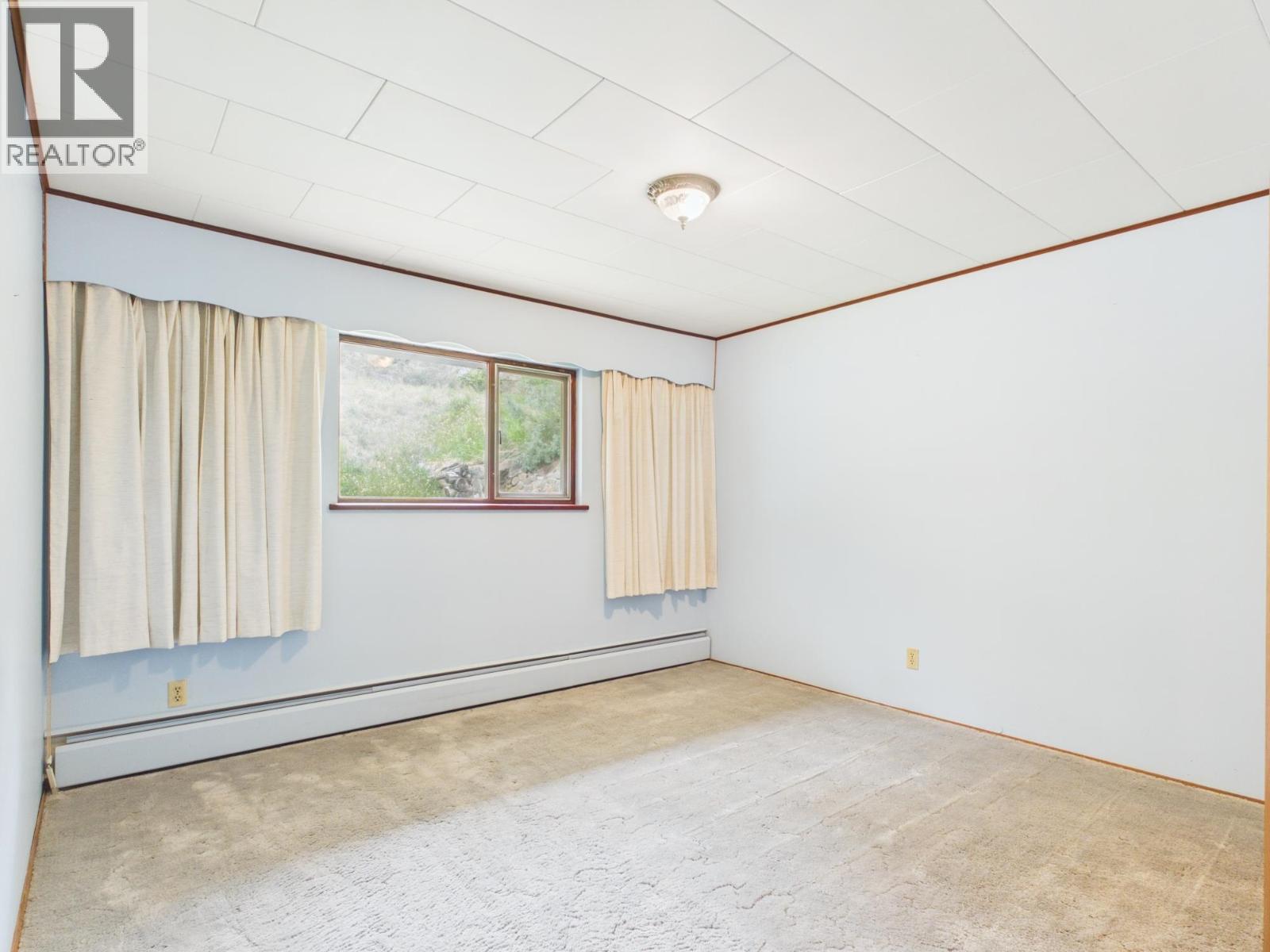 2038 White Road, Williams Lake, British Columbia  V2G 5G9 - Photo 25 - R3123729