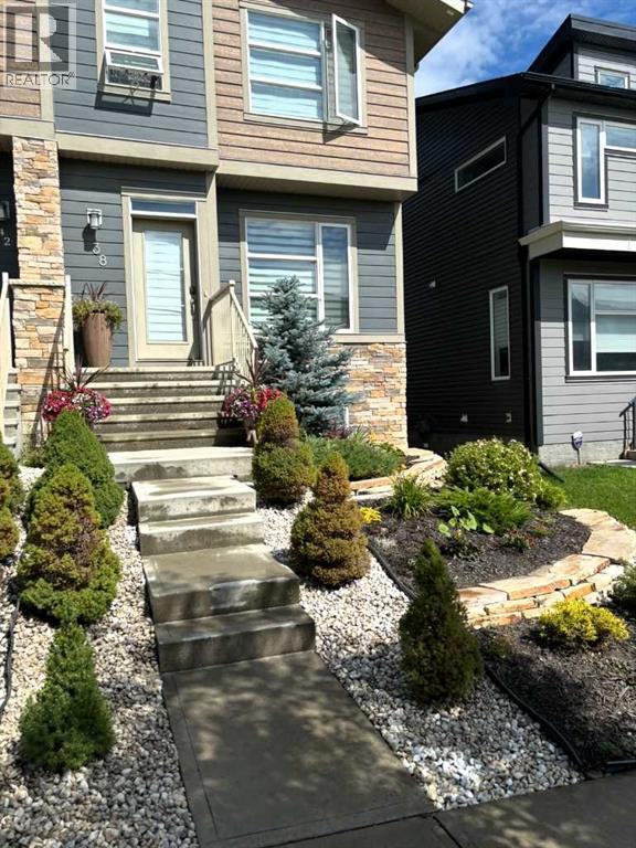 38 Sage Bluff Gate NW, Calgary, Alberta