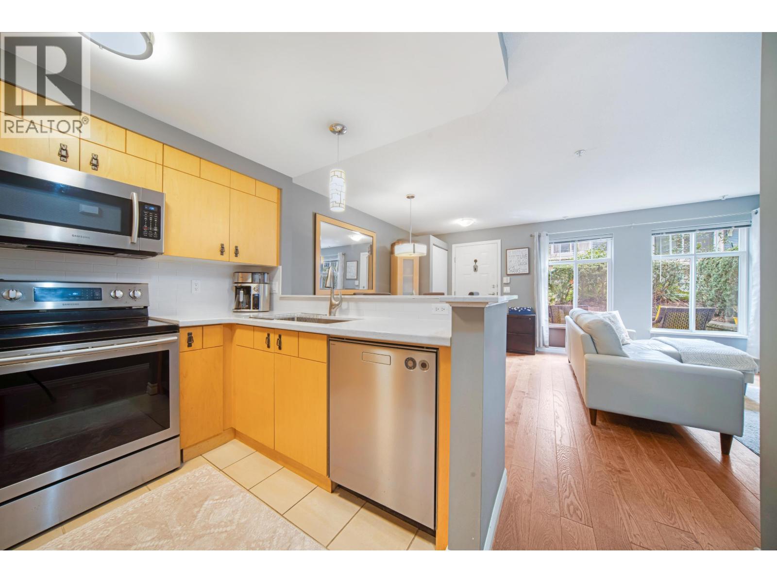 50 7488 Southwynde Avenue, Burnaby, British Columbia  V3N 5C6 - Photo 5 - R3138797