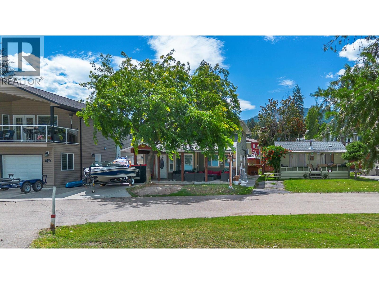 42 Lakeshore Drive, Vernon, British Columbia  V1H 2A1 - Photo 69 - 10367031