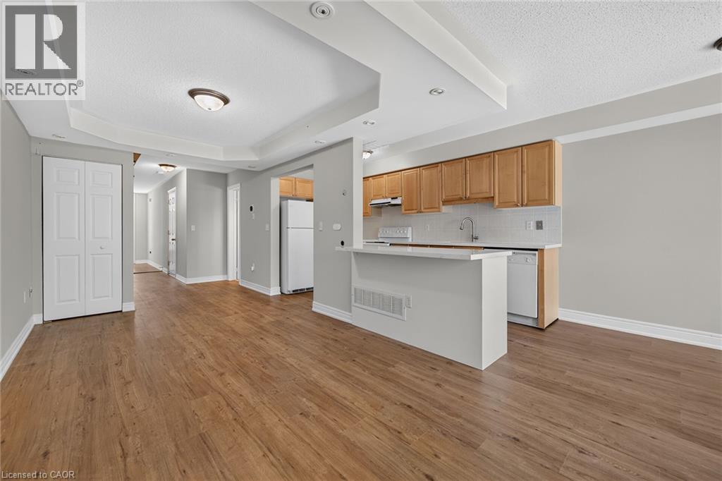 710 Spring Gardens Road Unit# 99, Burlington, Ontario  L7T 4K7 - Photo 8 - 40837989