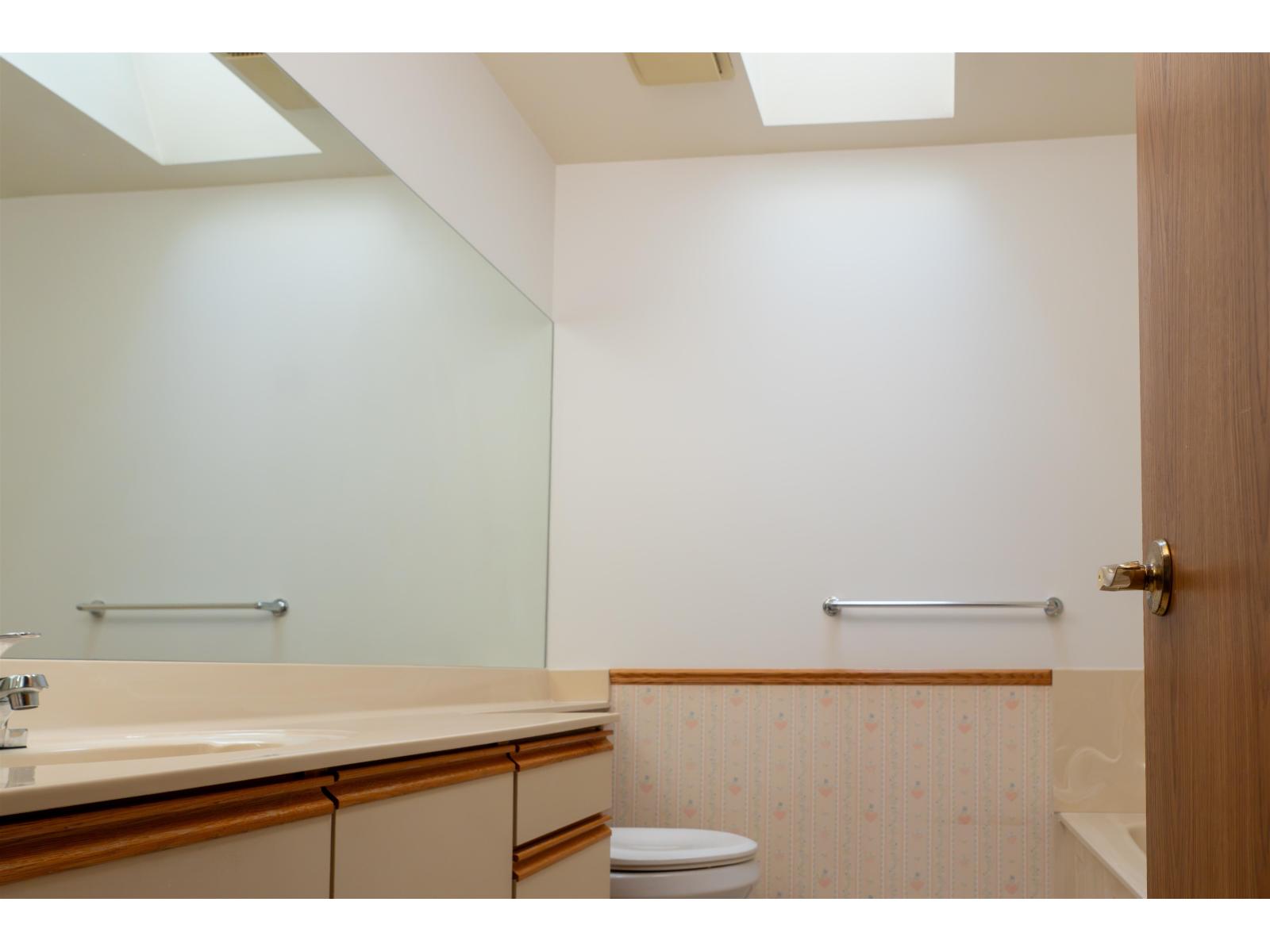 205 10584 153 Street, Surrey, British Columbia  V3R 9V1 - Photo 16 - R3137793