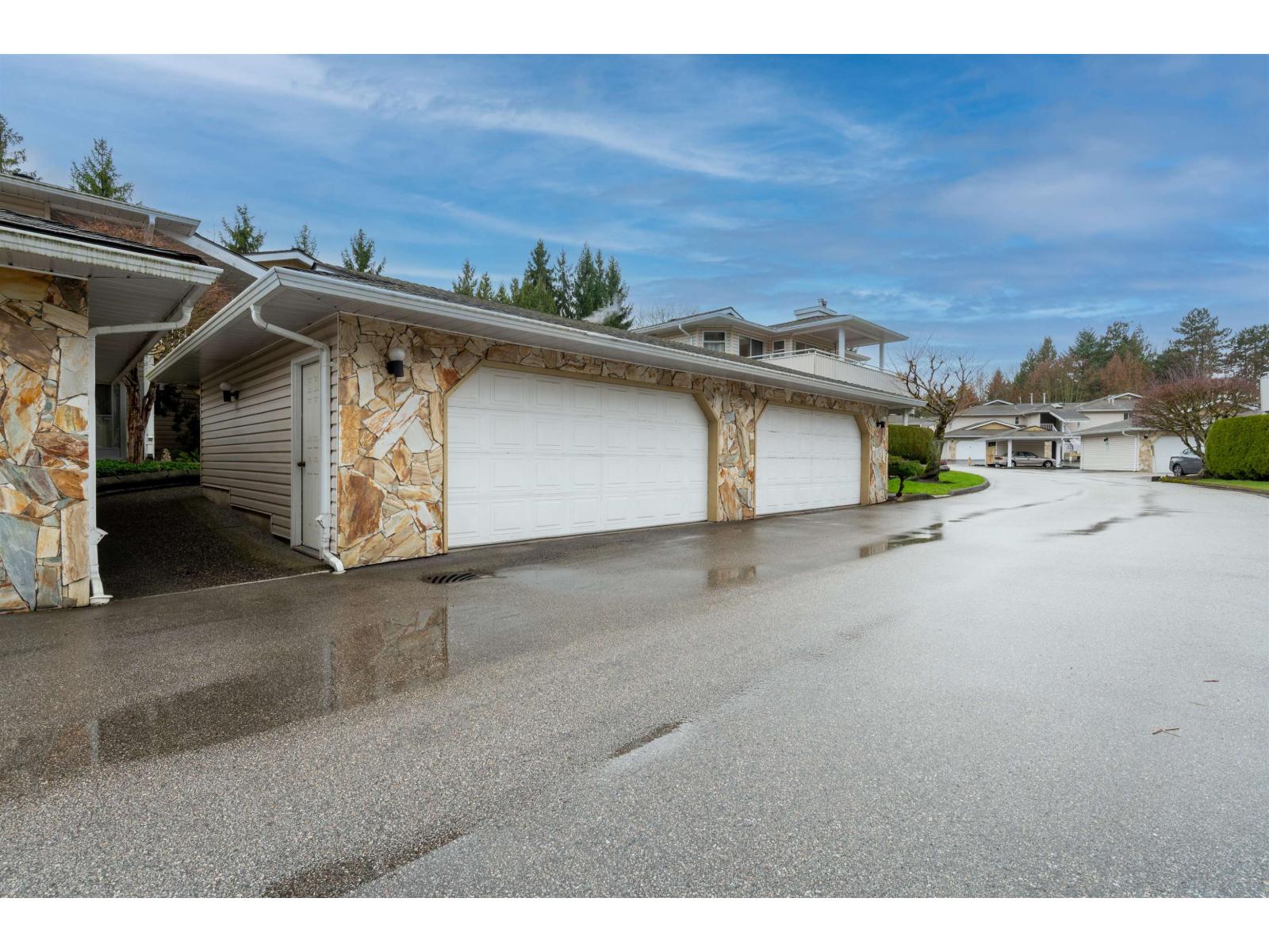 205 10584 153 Street, Surrey, British Columbia  V3R 9V1 - Photo 33 - R3137793