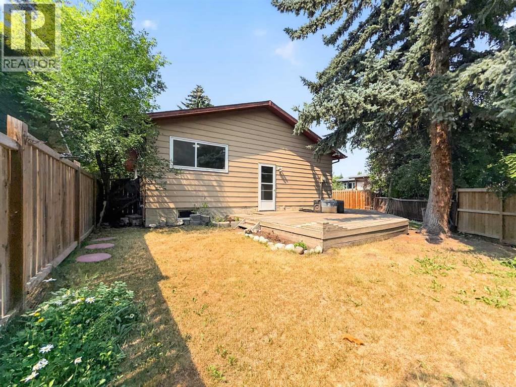 207 Deer Ridge Way SE, Calgary, Alberta  T2J 5Y8 - Photo 40 - A2334120