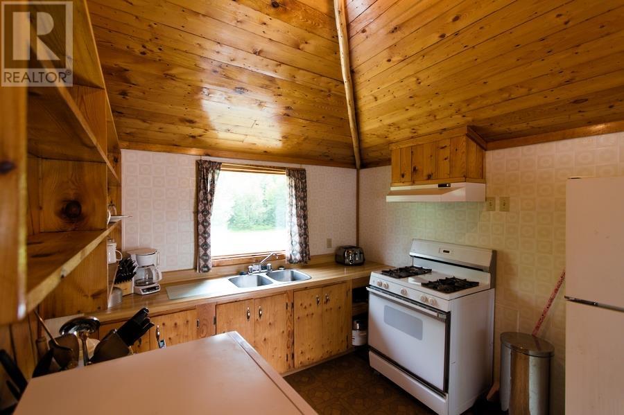6502 Hwy 11, Geraldton, Ontario  P0T 1M0 - Photo 35 - TB2602134