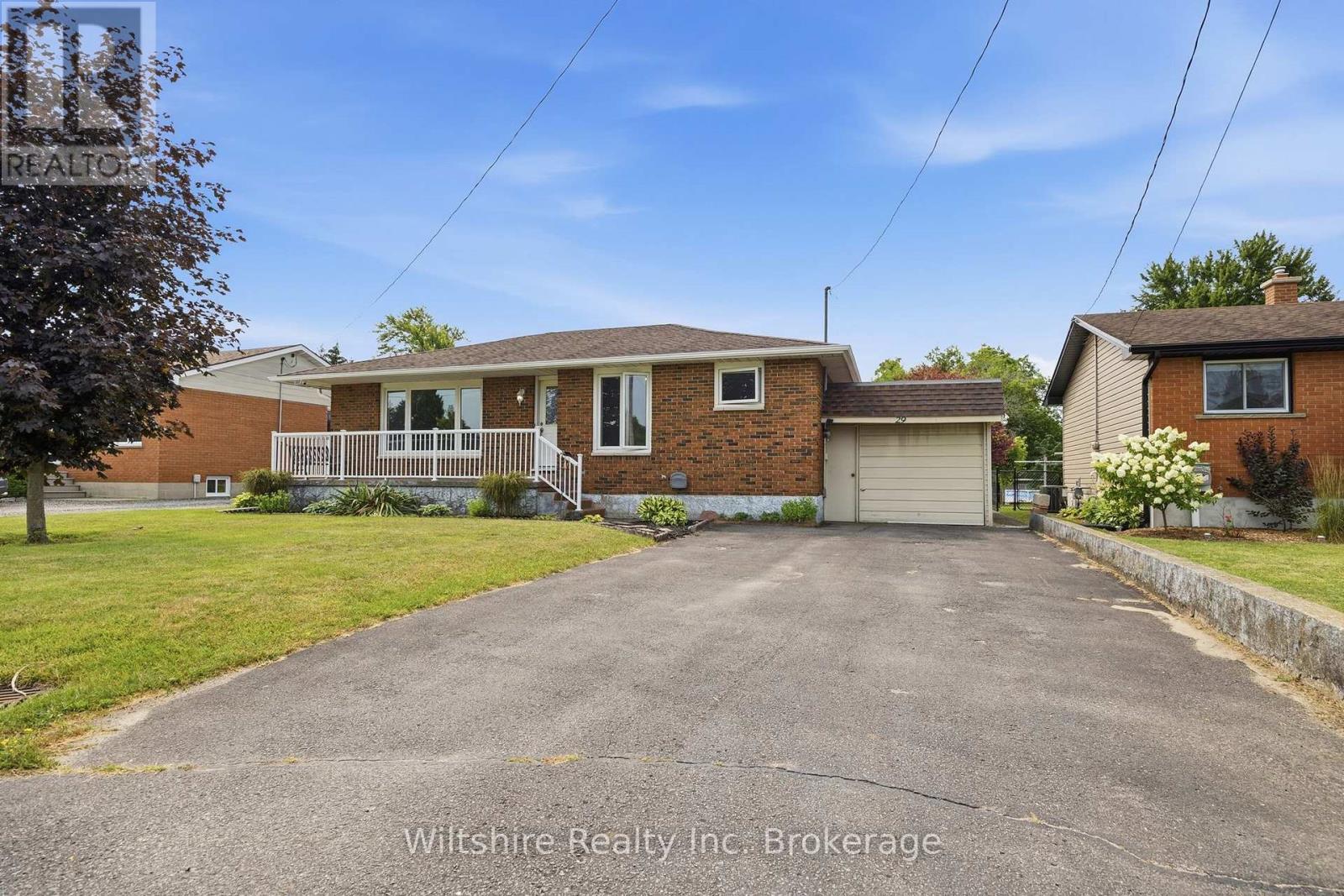 29 JAMES COURT, Norfolk, Ontario