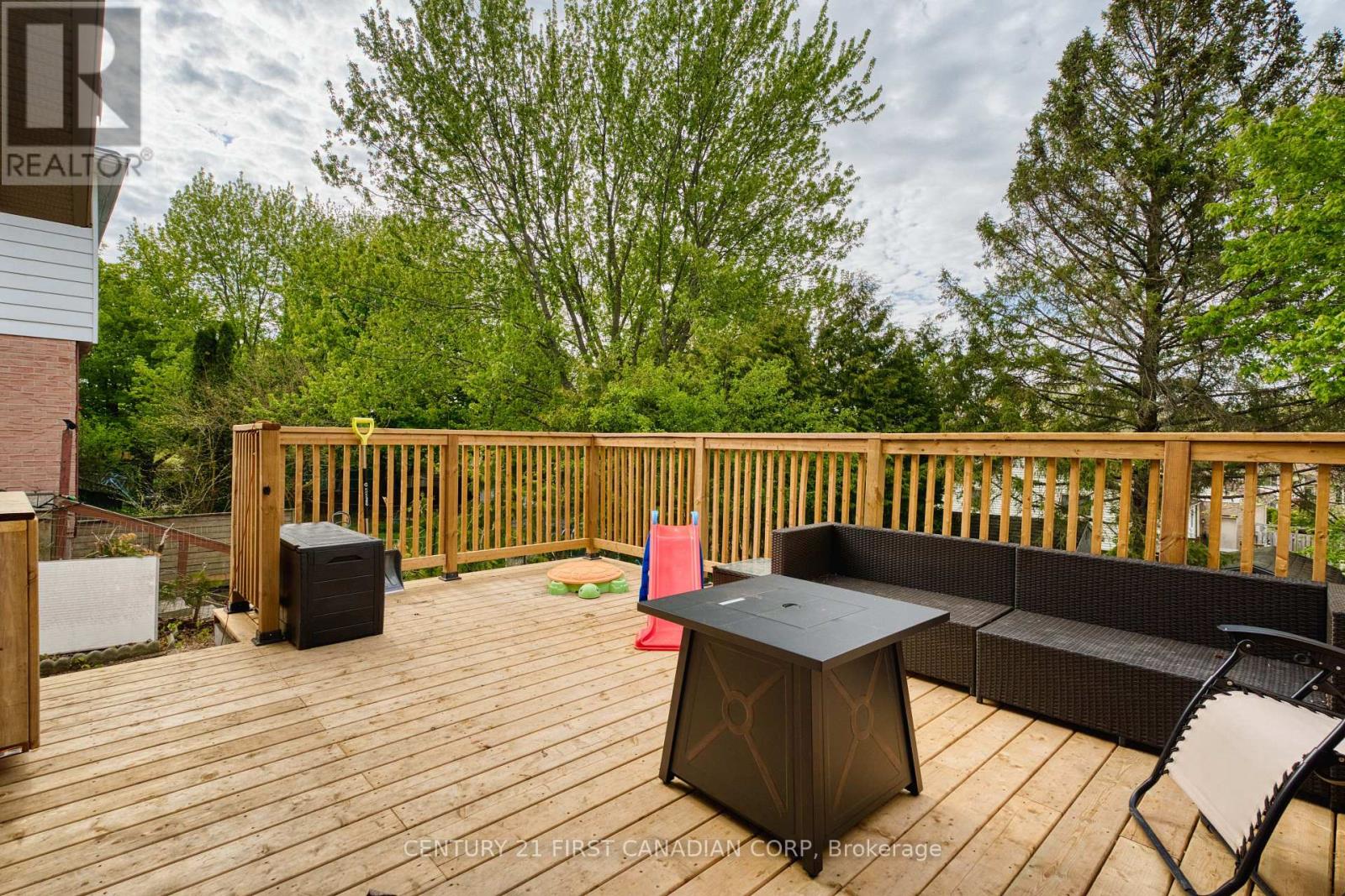 22 Denlaw Road, London North, Ontario  N6G 3L4 - Photo 32 - X13537730