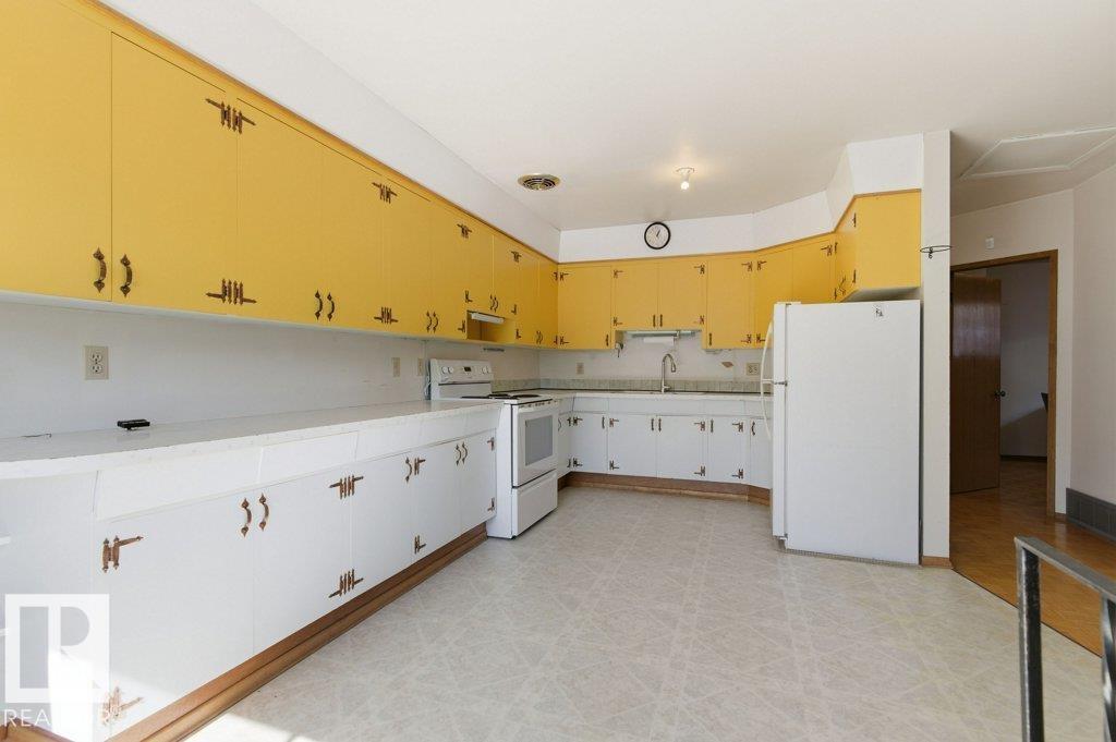 10459 66 Av NW, Edmonton, Alberta  T6H 1X2 - Photo 4 - E4501878