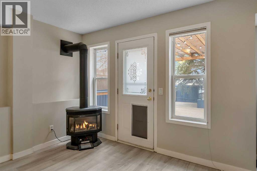 44 Douglas Glen Crescent SE, Calgary, Alberta  T2Z 3M6 - Photo 38 - A2329707