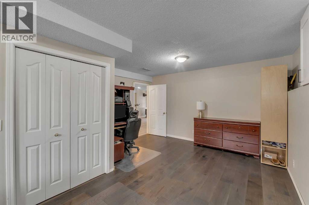 44 Douglas Glen Crescent SE, Calgary, Alberta  T2Z 3M6 - Photo 41 - A2329707