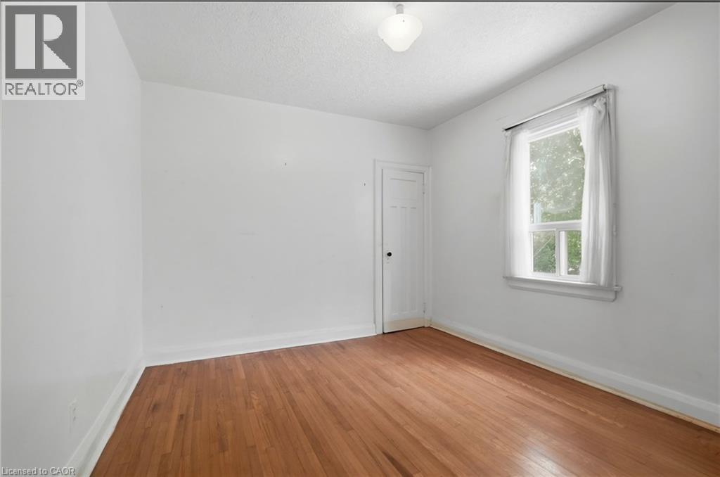 188 Troy Street, Mississauga, Ontario  L5G 1S7 - Photo 17 - 40850117