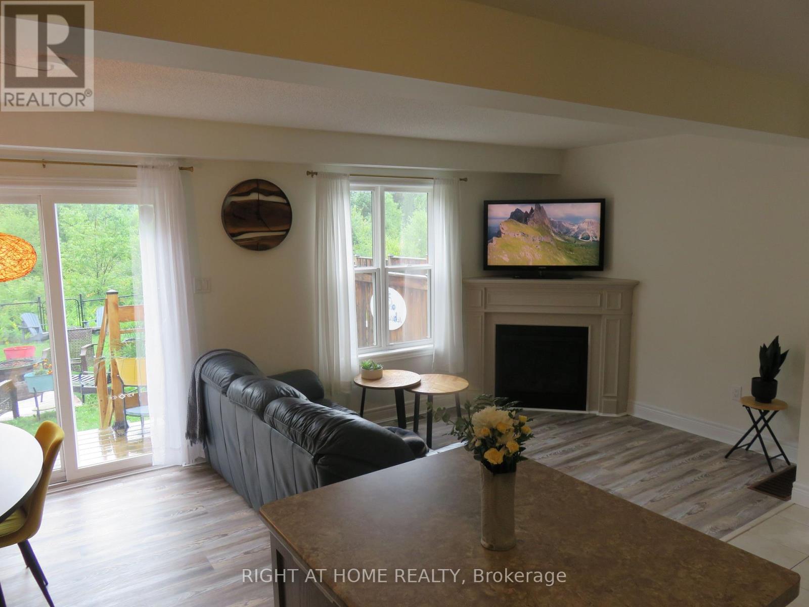 68 Little Ryans Way, Bracebridge, Ontario  P1L 0C3 - Photo 3 - X13445526