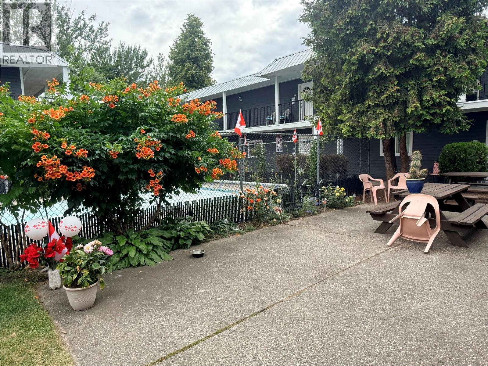 3800 24 Avenue Unit# 111, Vernon, British Columbia  V1T 1L9 - Photo 24 - 10393360