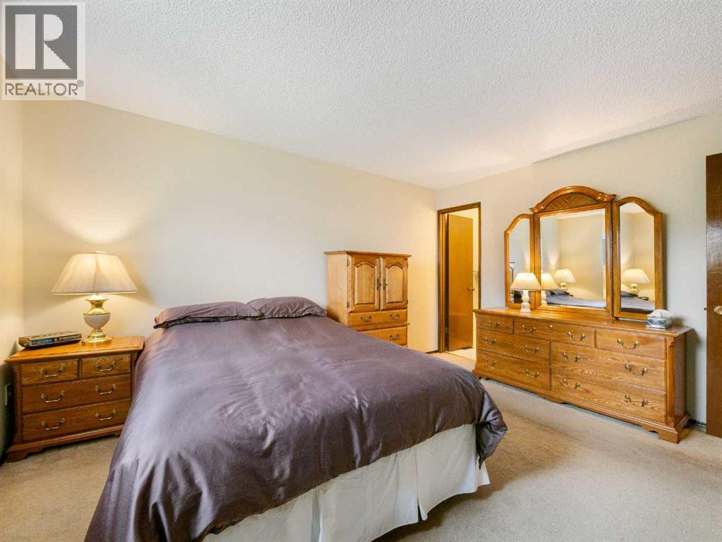 1620 47 Street SW, Calgary, Alberta  T3C 2C8 - Photo 10 - A2334156