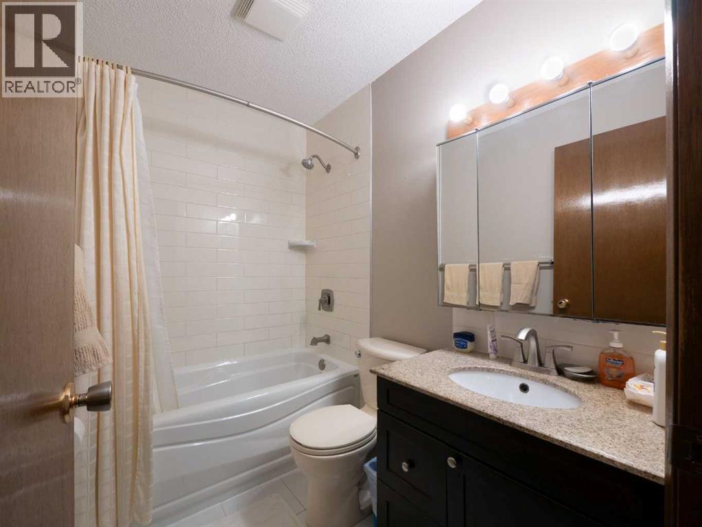 1620 47 Street SW, Calgary, Alberta  T3C 2C8 - Photo 17 - A2334156