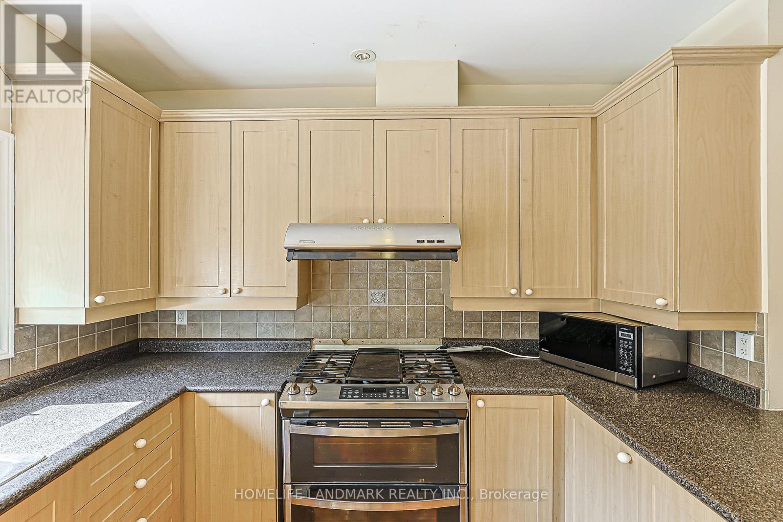38 Romance Drive, Richmond Hill, Ontario  L4S 2R7 - Photo 11 - N13630804