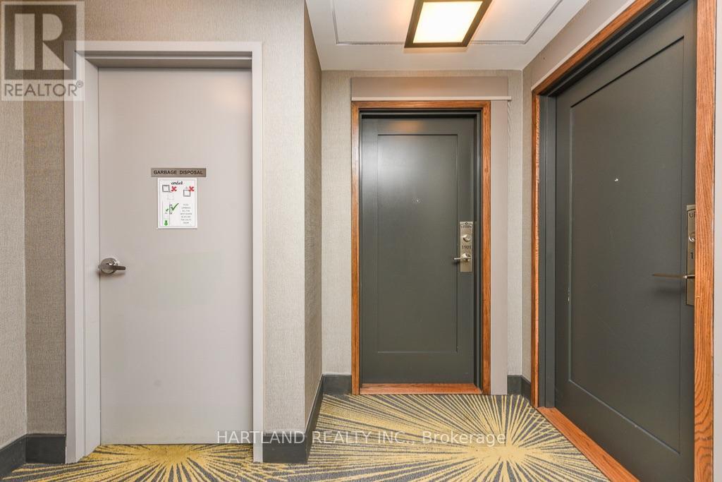 1901 - 5025 Four Springs Avenue, Mississauga, Ontario  L5R 0G5 - Photo 7 - W13630806