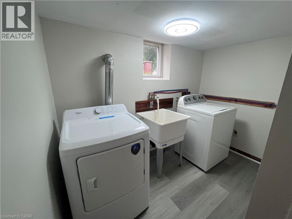 36 Pearl Street, Brantford, Ontario  N3T 3N6 - Photo 14 - 40852860