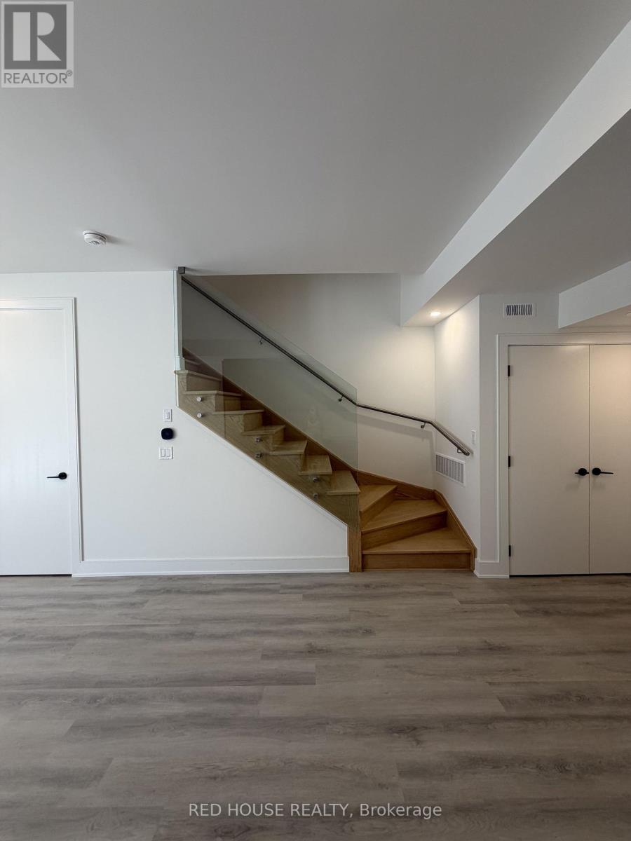 143 Everett Common, St. Catharines, Ontario  L2P 0G8 - Photo 6 - X13630798