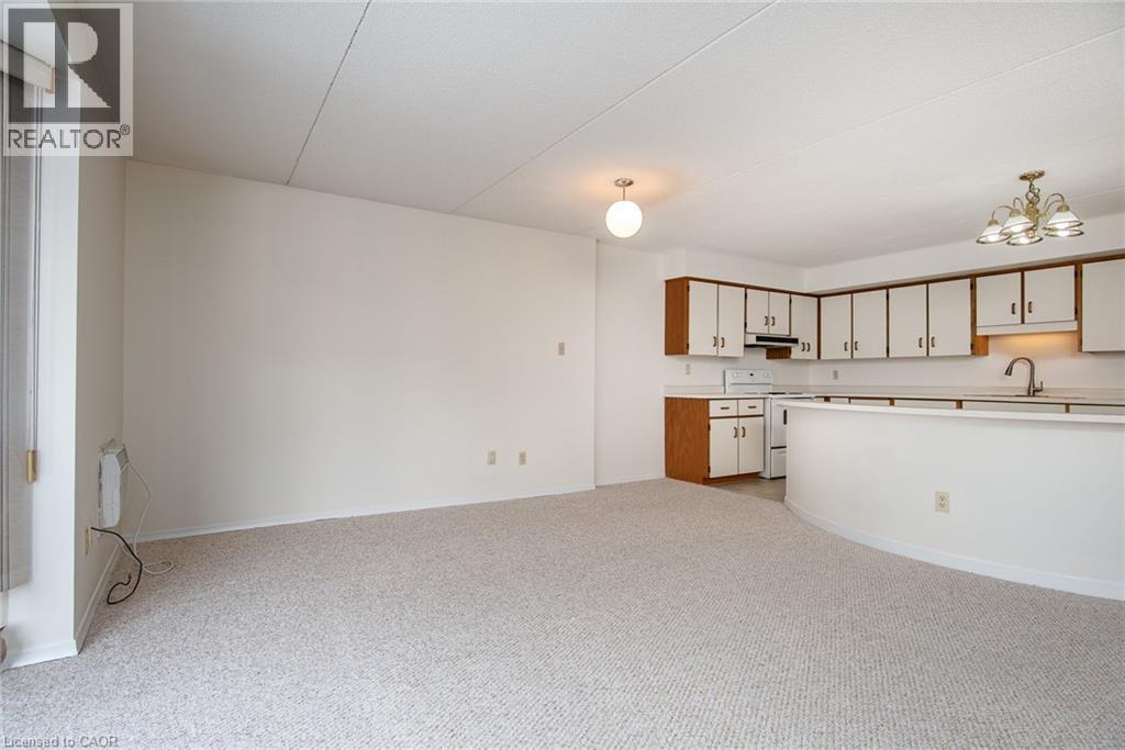 384 W Erb Street Unit# 207, Waterloo, Ontario  N2L 1W6 - Photo 11 - 40840713