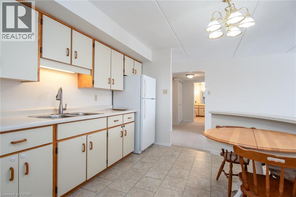 384 W Erb Street Unit# 207, Waterloo, Ontario  N2L 1W6 - Photo 18 - 40840713