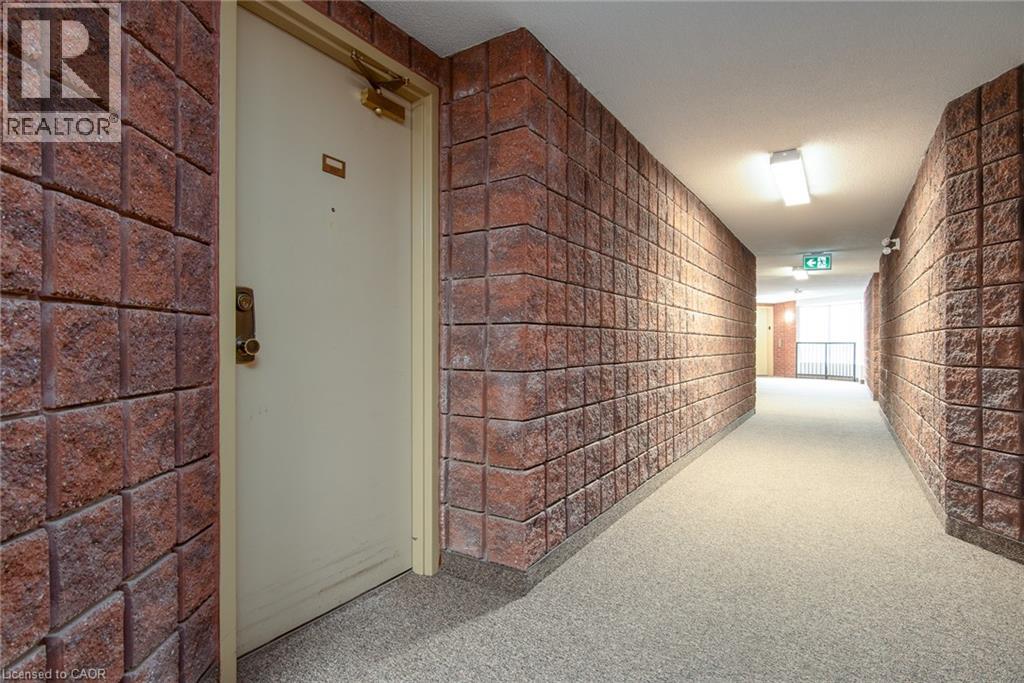 384 W Erb Street Unit# 207, Waterloo, Ontario  N2L 1W6 - Photo 33 - 40840713