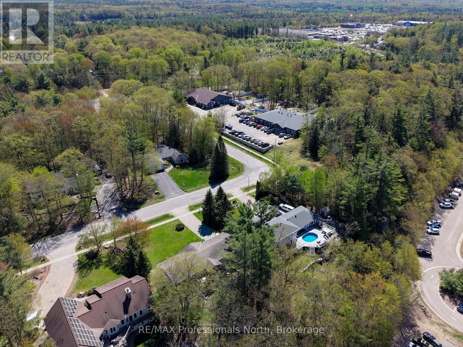 30 The Granite Bluff, Bracebridge, Ontario  P1L 1L4 - Photo 44 - X13504048