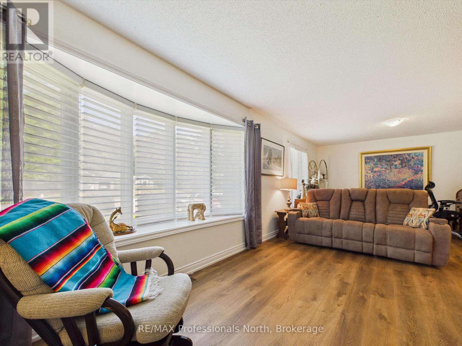 30 The Granite Bluff, Bracebridge, Ontario  P1L 1L4 - Photo 8 - X13504048