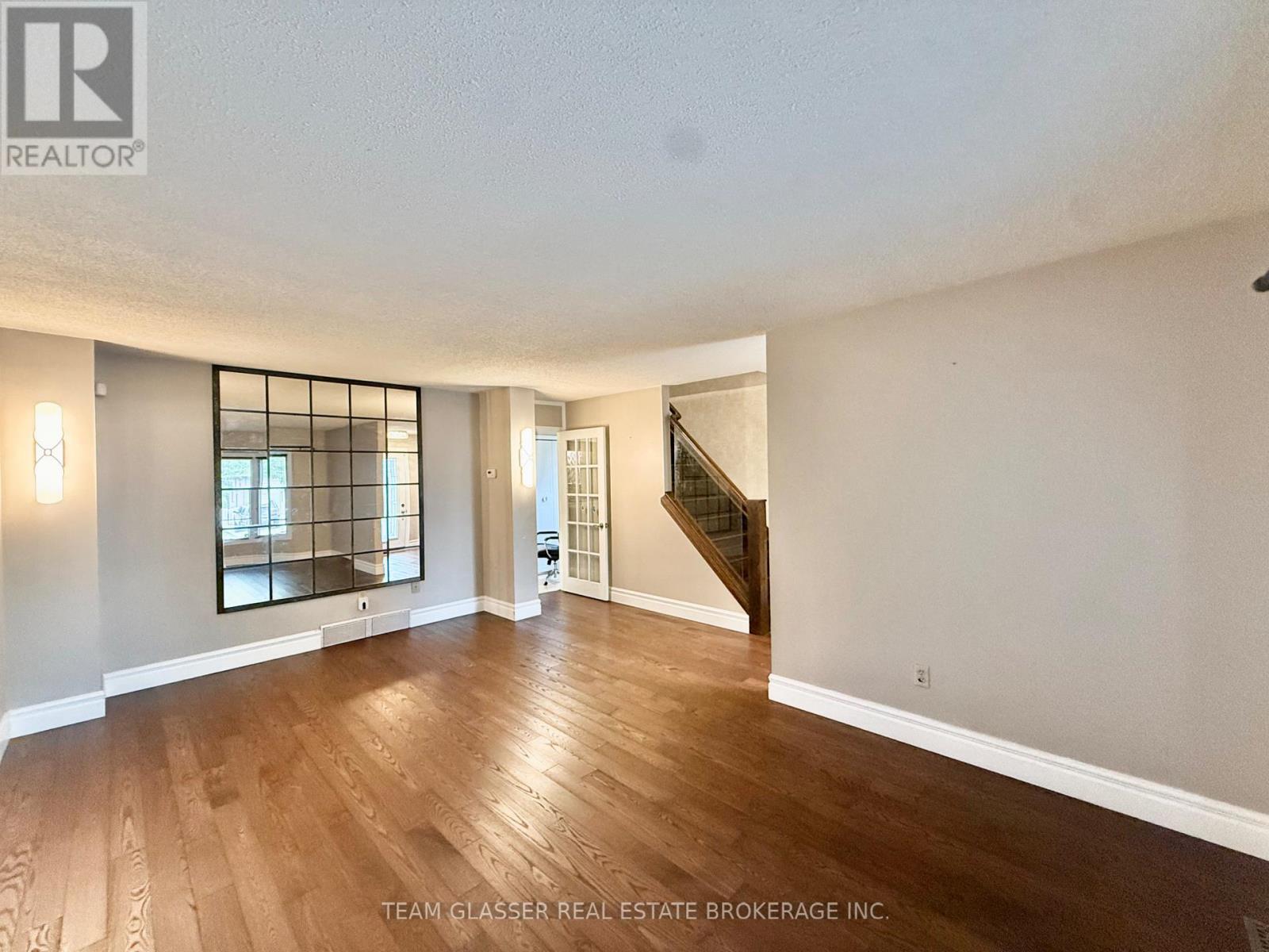 81 Erica Crescent, London South, Ontario  N6E 3P5 - Photo 6 - X13630814