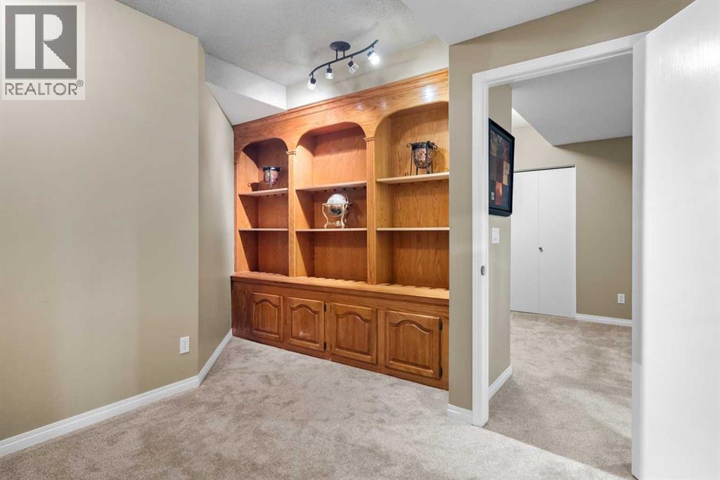 85 Sunset Way SE, Calgary, Alberta  T2X 3C1 - Photo 31 - A2330948