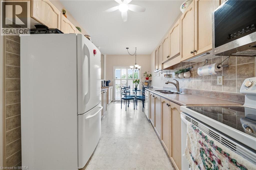 22 Riveroaks Drive, Mount Hope, Ontario  L0R 1W0 - Photo 10 - 40850360