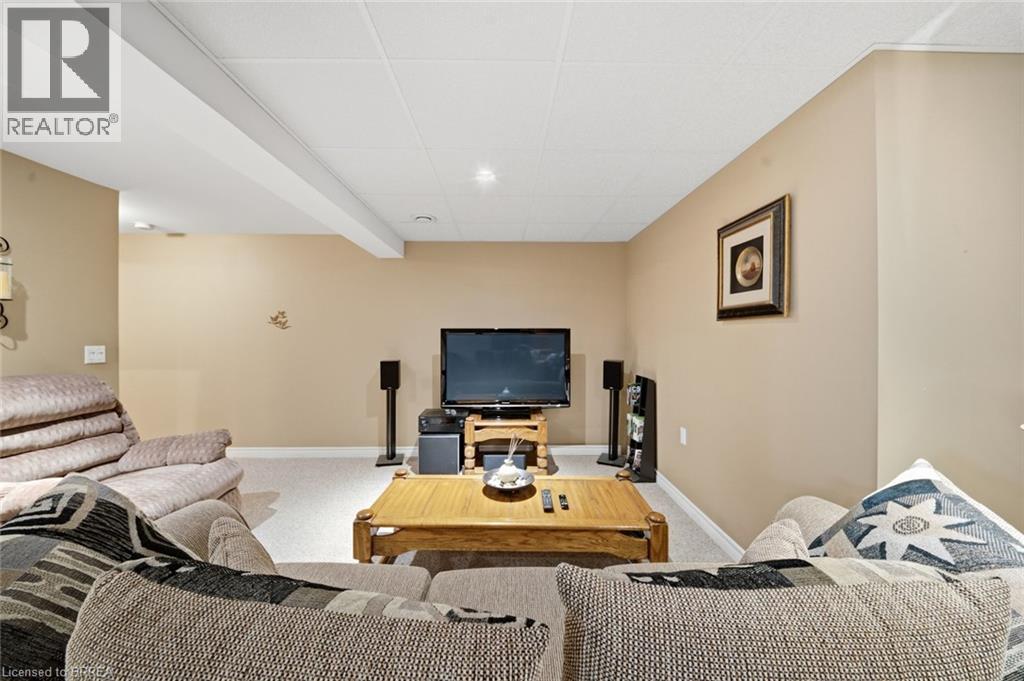 22 Riveroaks Drive, Mount Hope, Ontario  L0R 1W0 - Photo 18 - 40850360