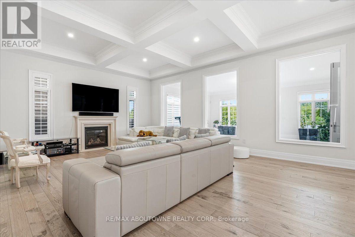 2359 Saw Whet Boulevard, Oakville, Ontario  L6M 5M8 - Photo 15 - W13614454