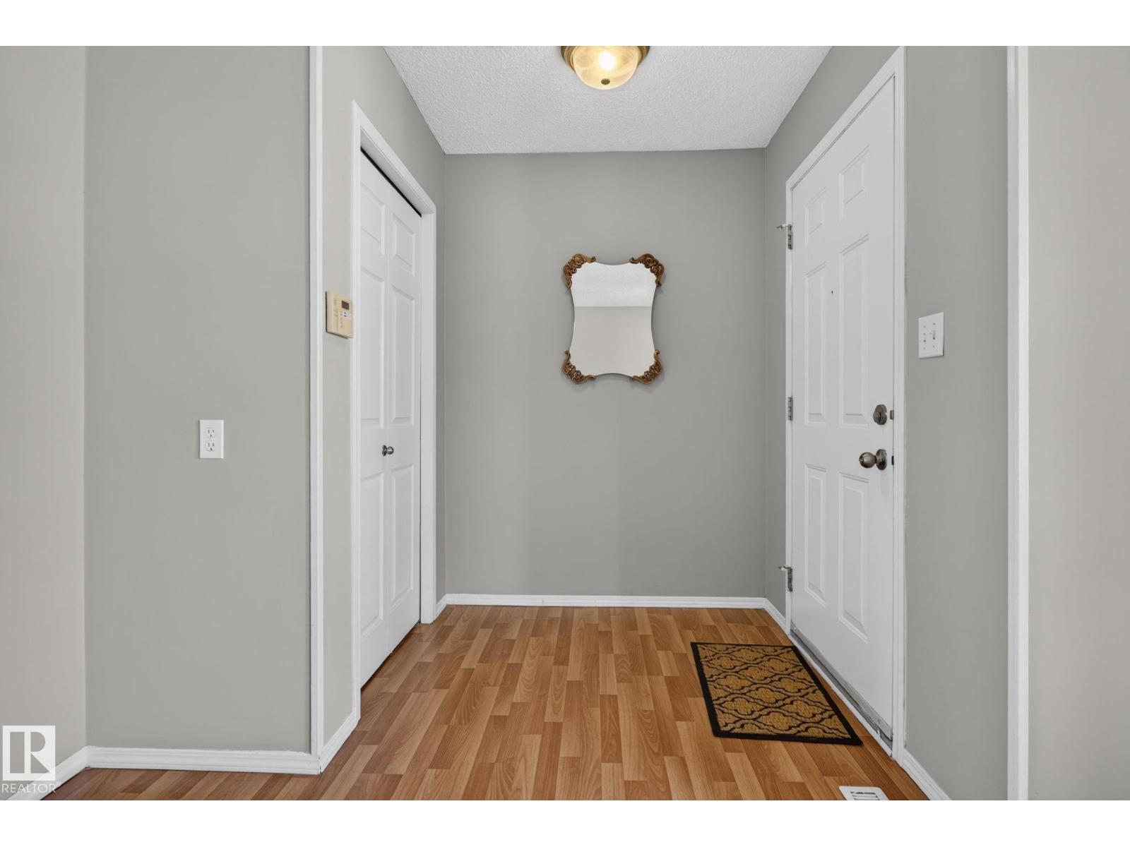 8923 173 Av NW, Edmonton, Alberta  T5Z 3W6 - Photo 8 - E4501880