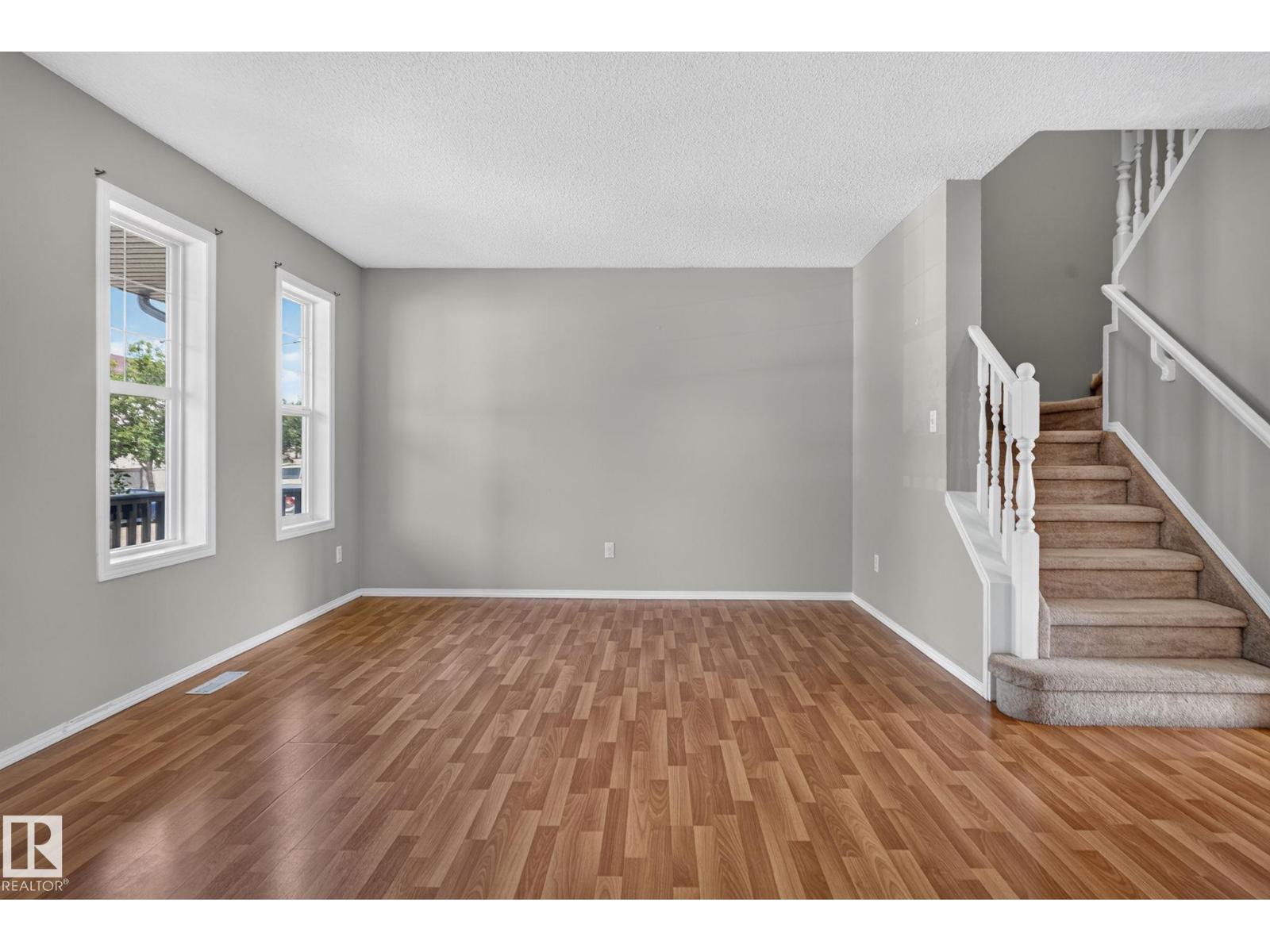 8923 173 Av NW, Edmonton, Alberta  T5Z 3W6 - Photo 5 - E4501880