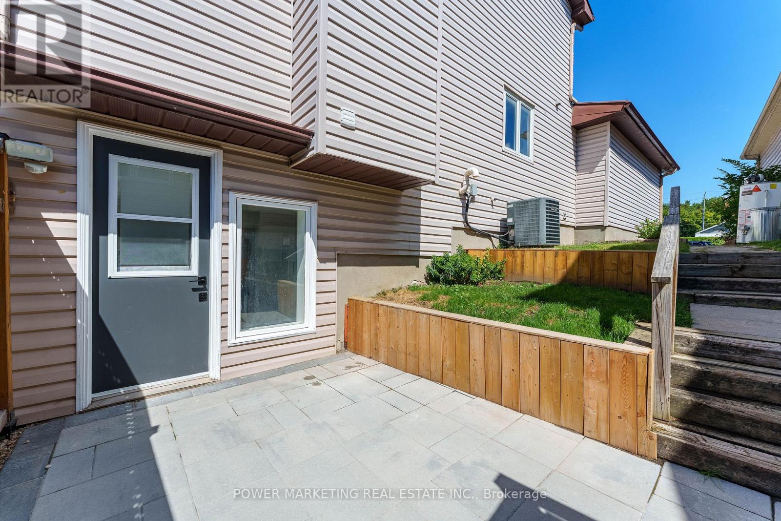 5722 Kemplane Court, Ottawa, Ontario  K1W 1B8 - Photo 30 - X13589478