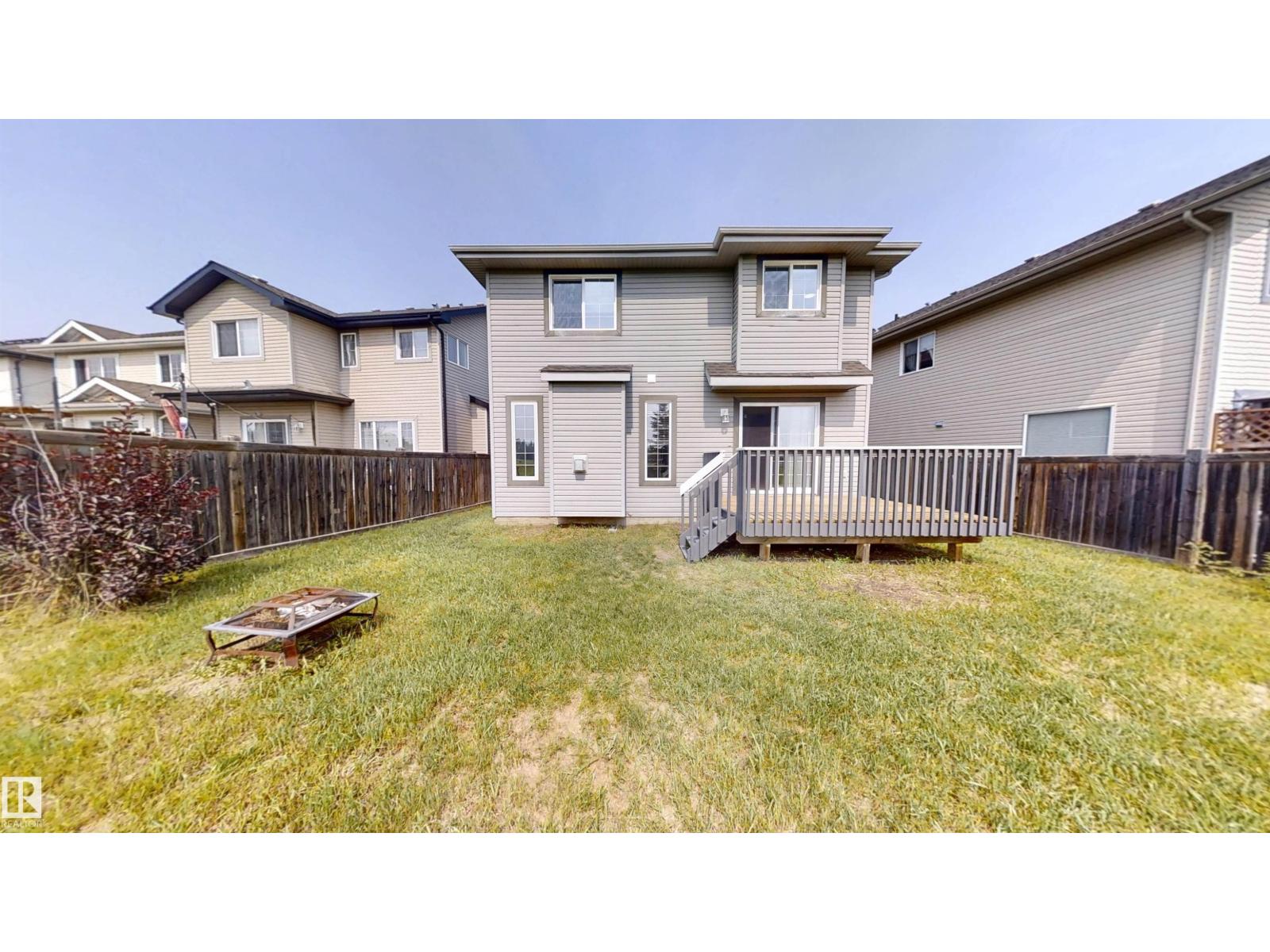21107 58 AV NW, Edmonton, Alberta