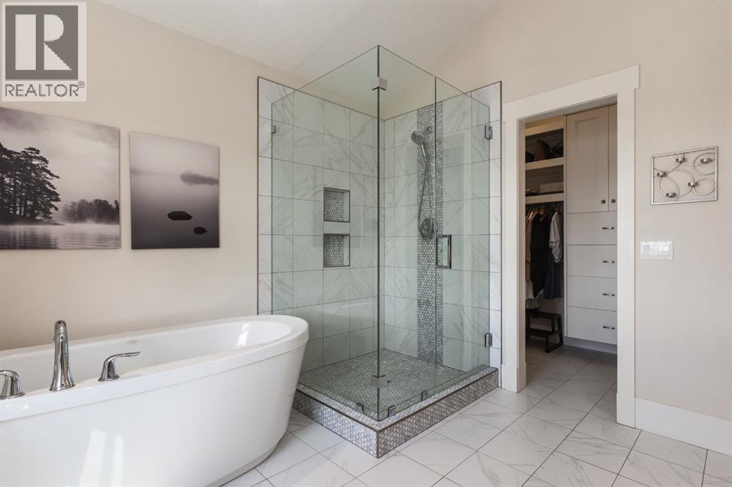 313 Centre Avenue SE, Airdrie, Alberta  T4B 1H6 - Photo 20 - A2327621